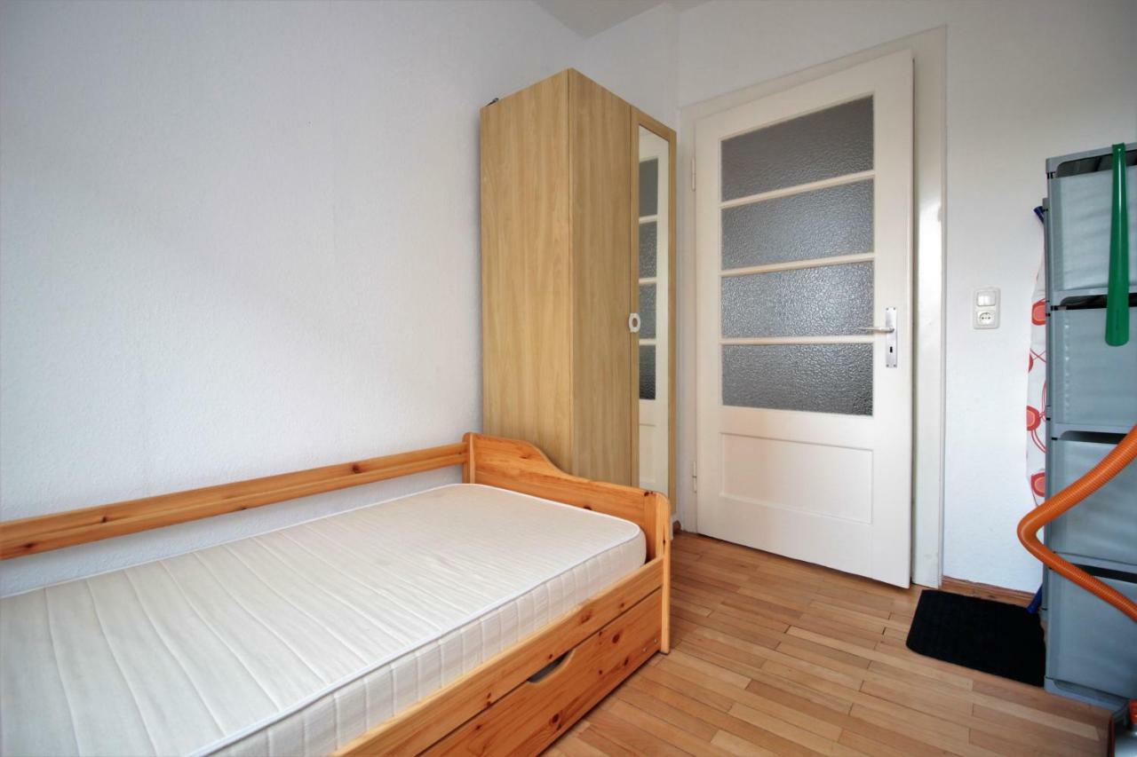 Charming 3-Bedroom Apartment With Parking Lot Wurzburg Exterior photo